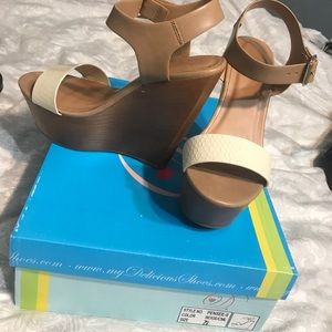 Nude wedges size 7.5